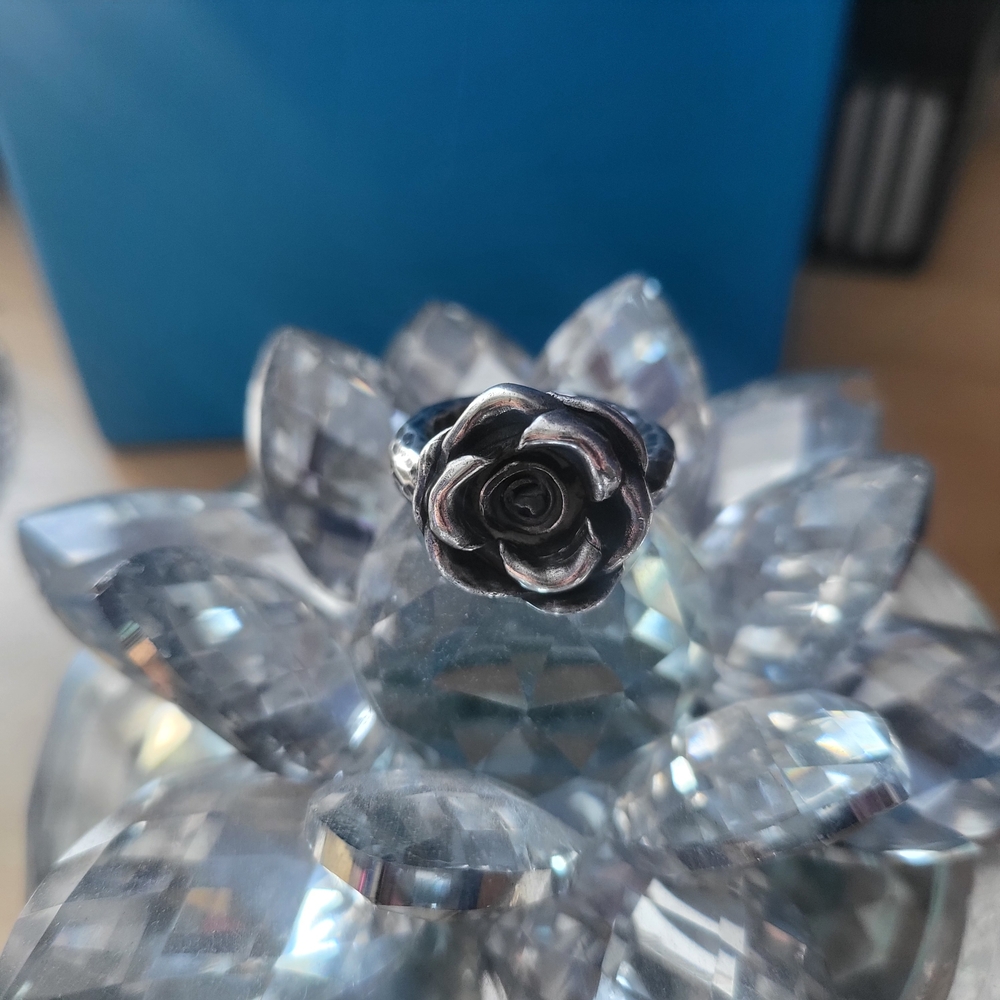 Iron Forged Rose Ring - Silver Colour